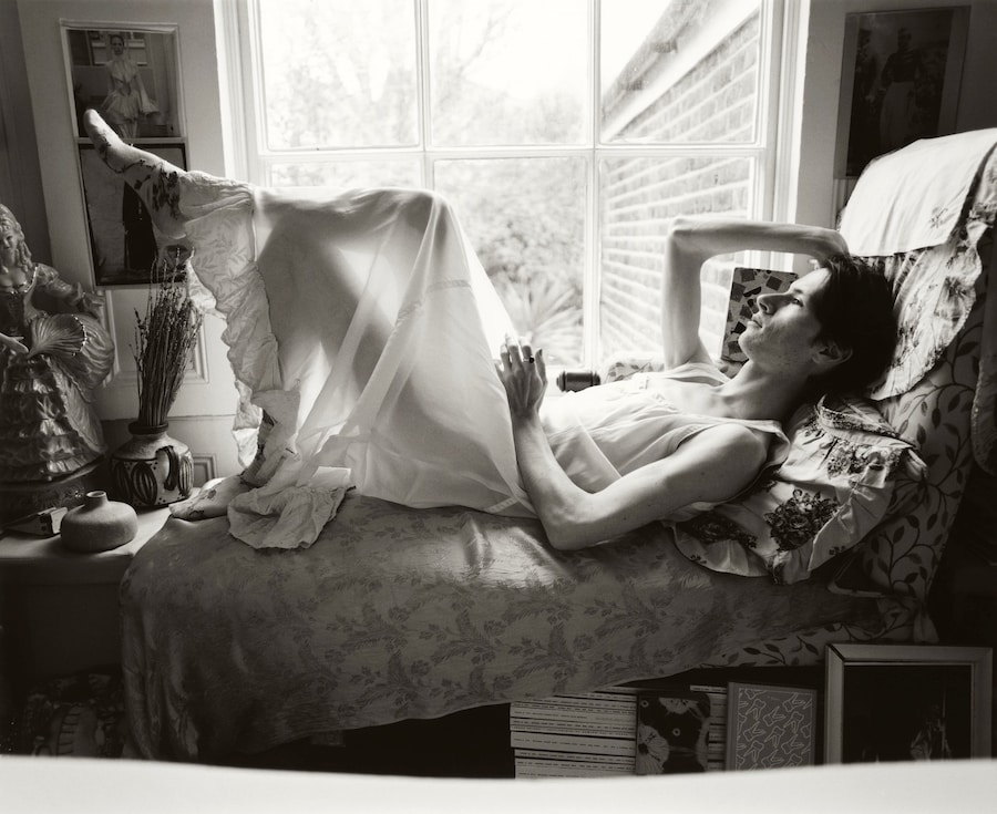 Steph Wilson, Gilded Lilies, photo book, portraits 3