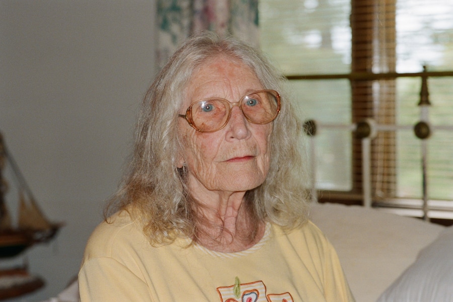 Nadia Lee Cohen, Holy Ohio 12