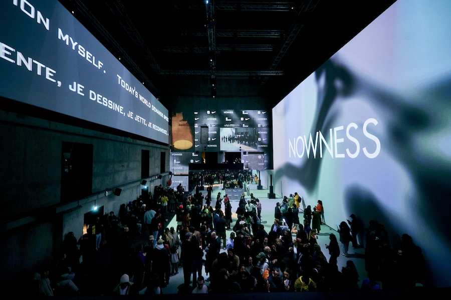 DAZED-GrandPalaisImmersif-Paris-121125-_SzymonStep 11