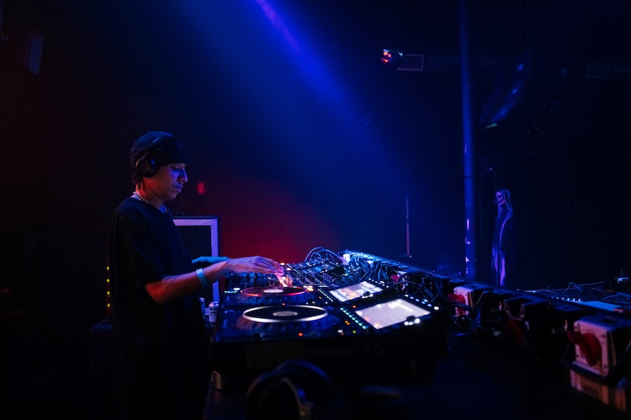 Zlata Mechetina Spotlight 1