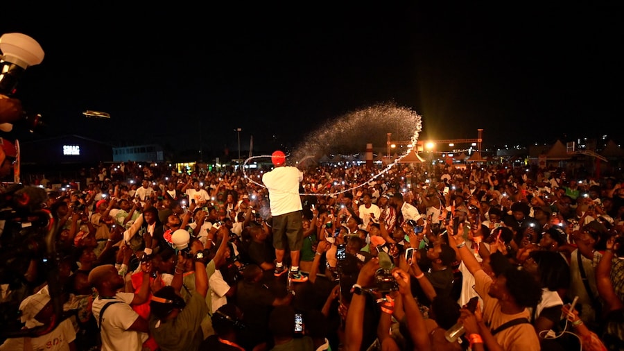 Free The Youth Rave with Jordan 6