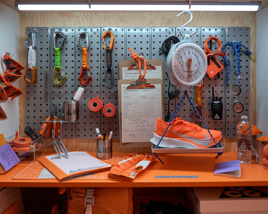 024_sp26-acg-otg-emea-design-4x5-19 20