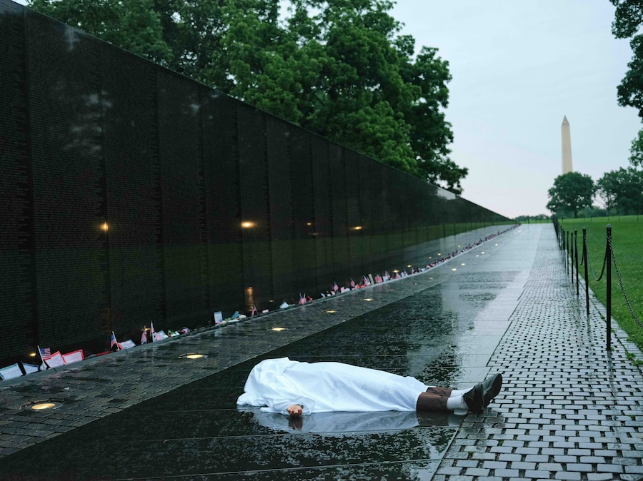 Ocean Vuong, Sống 10