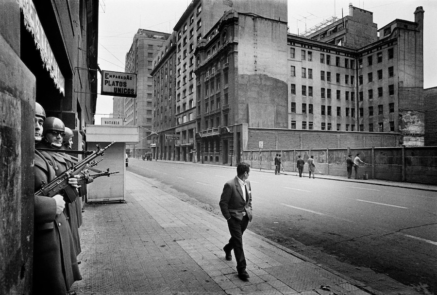 Staatsgreep_Santiago_Chili_1973_Koen_Wessing 24