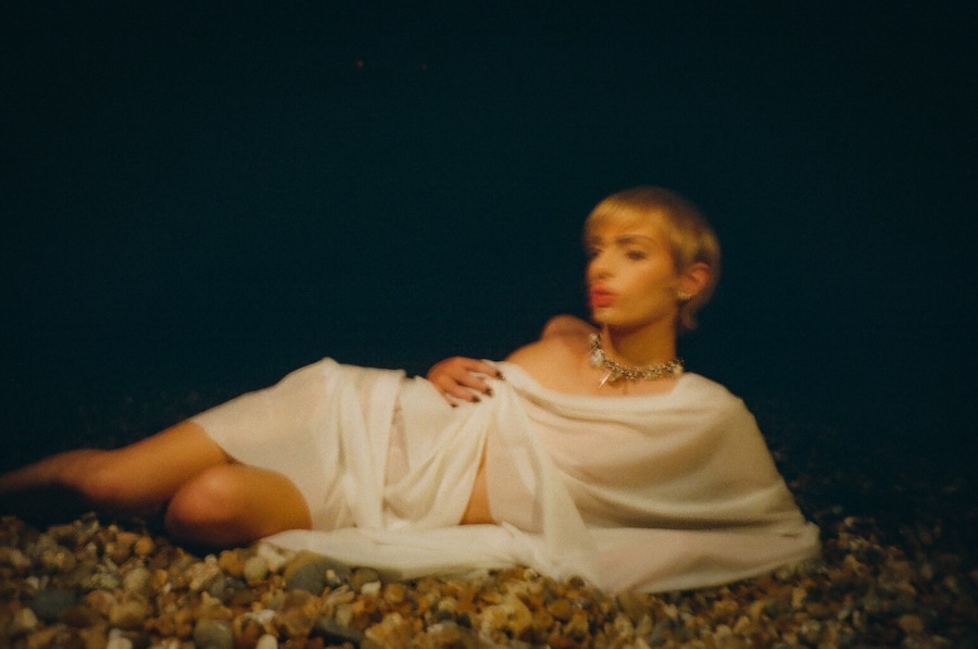 Gracie Brackstone, Heaven &amp; Hell, Love &amp; Loss 18