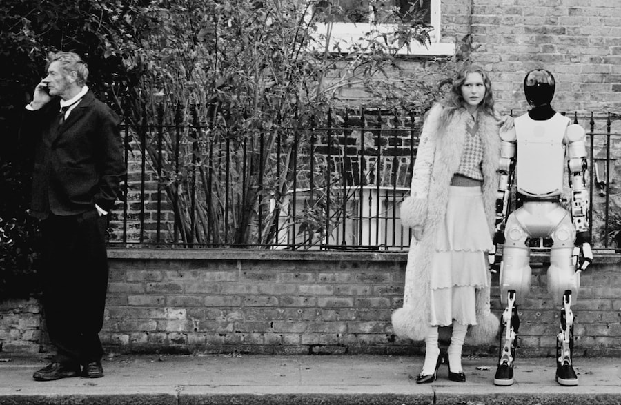 Angelina Kendall &amp; HMND Alpha – The Spring 2026 Issue 5