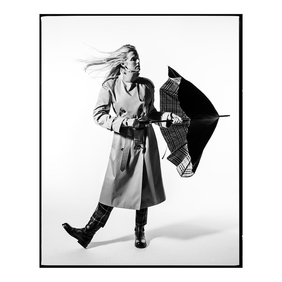 BURBERRY_2026_TRENCH_CAMPAIGN_HERO_AD_CROPPED_CLEA 2
