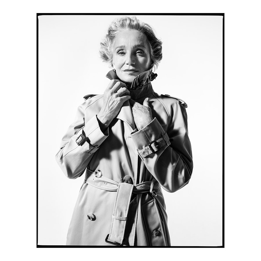 BURBERRY_2026_TRENCH_CAMPAIGN_HERO_KST_CROPPED_CLE 5