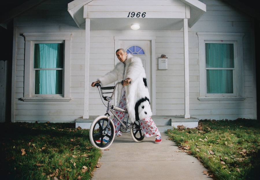 SP26_Lifestyle_Authentic_Travis_Barker_VN000EHHIZQ 15