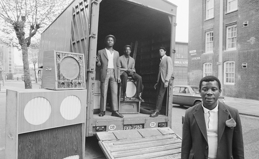 DC291_U11_TheMusicIsBlack_ABritishHistory_09 7