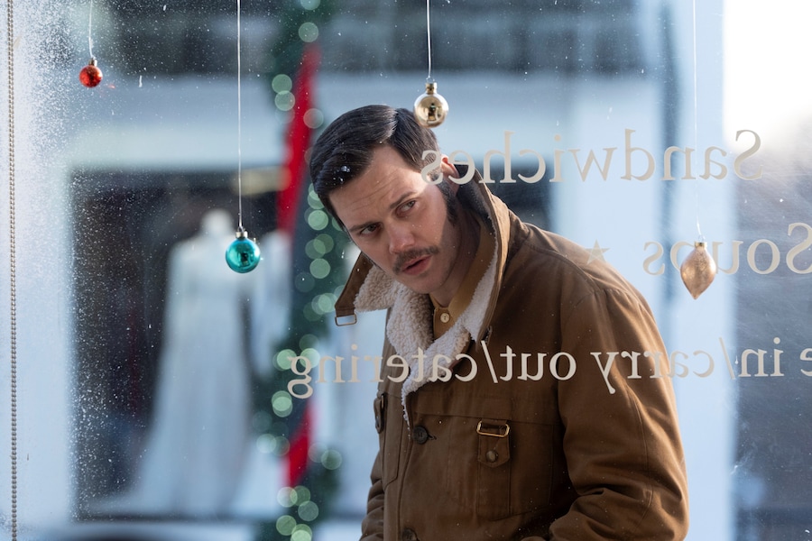 Dead Man’s Wire (2025) 6