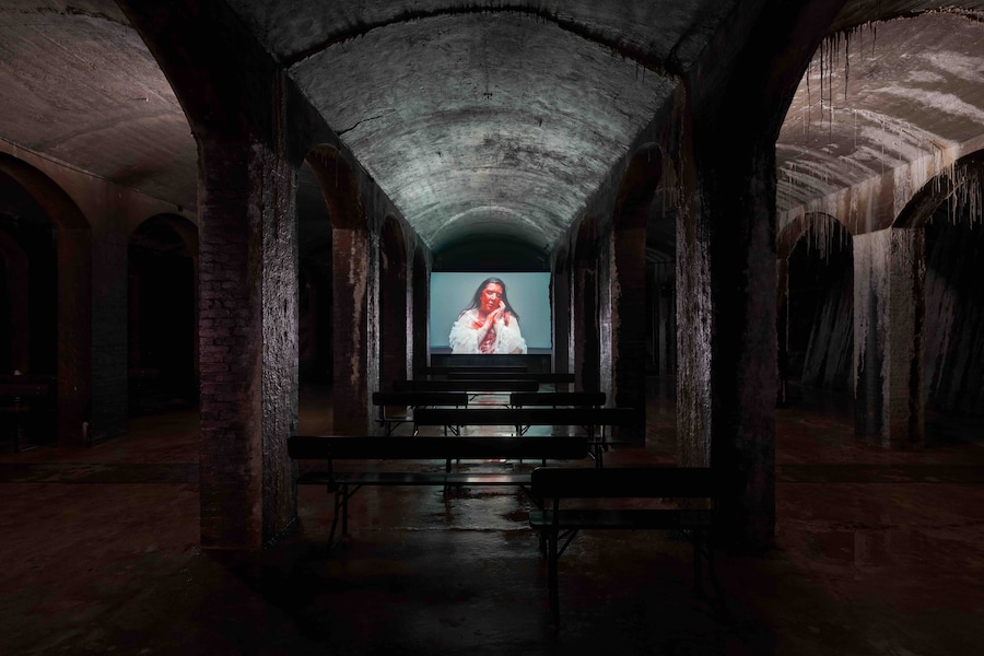 Marina Abramović, Seven Deaths 11