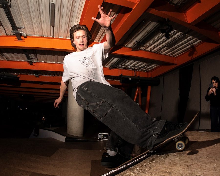 Dazed Club x Samsung skate session 12
