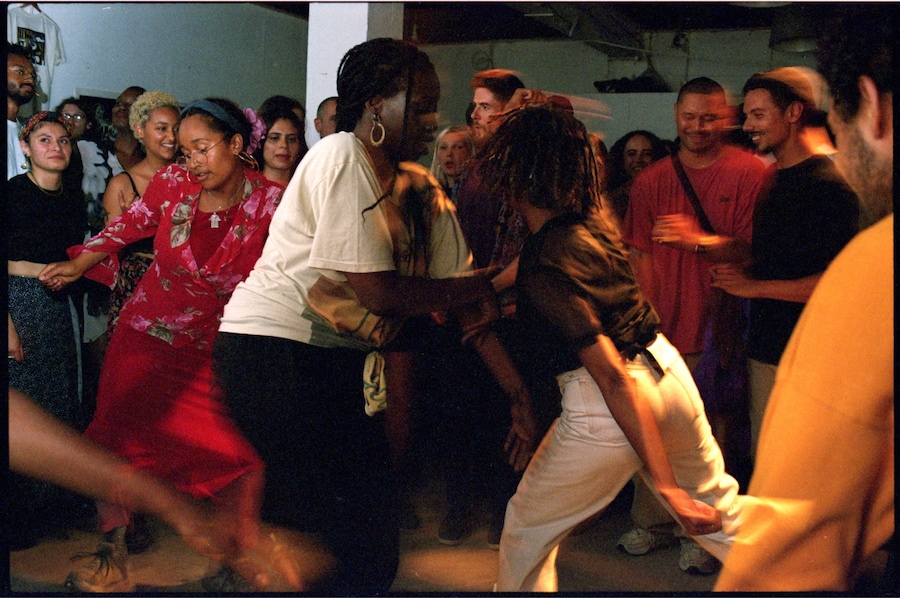 TBLIVE2_HI_FULL-23 (1) 5