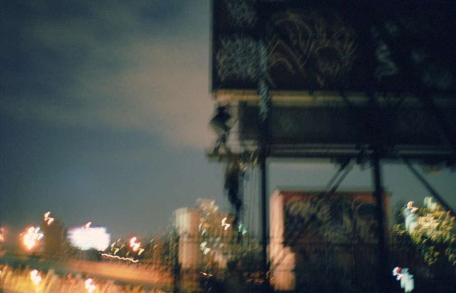 EYE_SKY-28 27