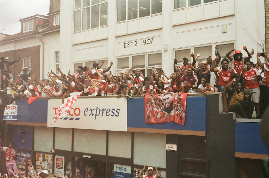 Arsenal champions parade 6