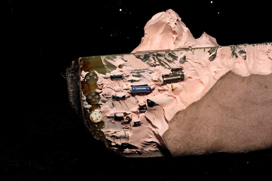 Space Junk, Pilot Issue 19