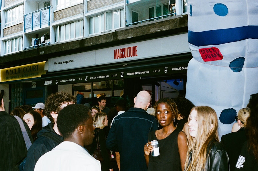 Space Junk Launch Party 9