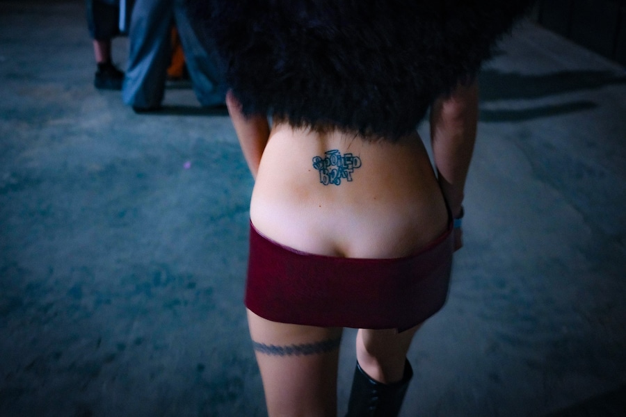 Gracie Brackstone, Homobloc 12
