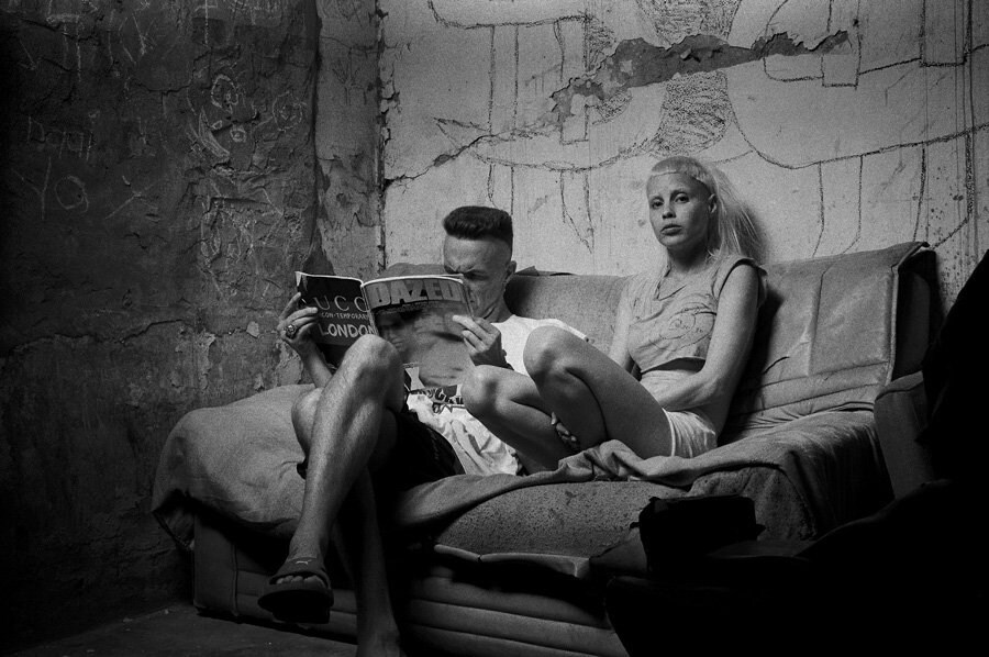 Ninja and Yo-Landi relax with a copy of their favo 18