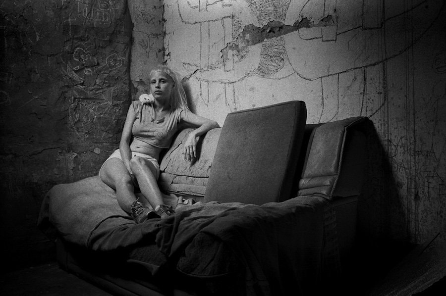 Yo-Landi has a lekker time with her pet rats 13