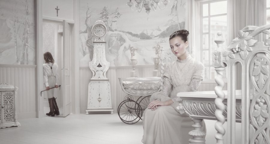 Erwin Olaf, Hotel Kyoto - Room 211, courtesy of Ha 0
