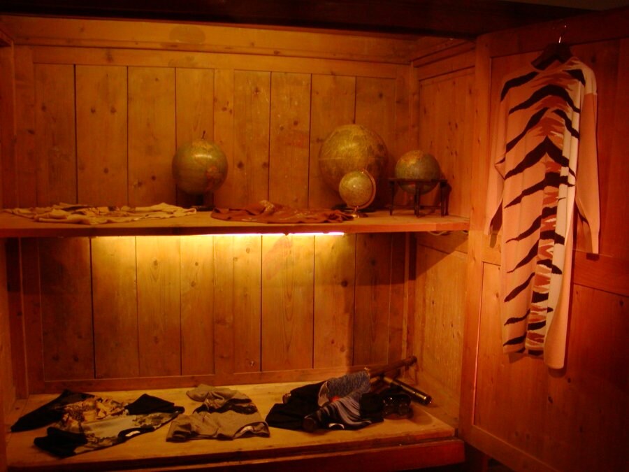 Image 6
