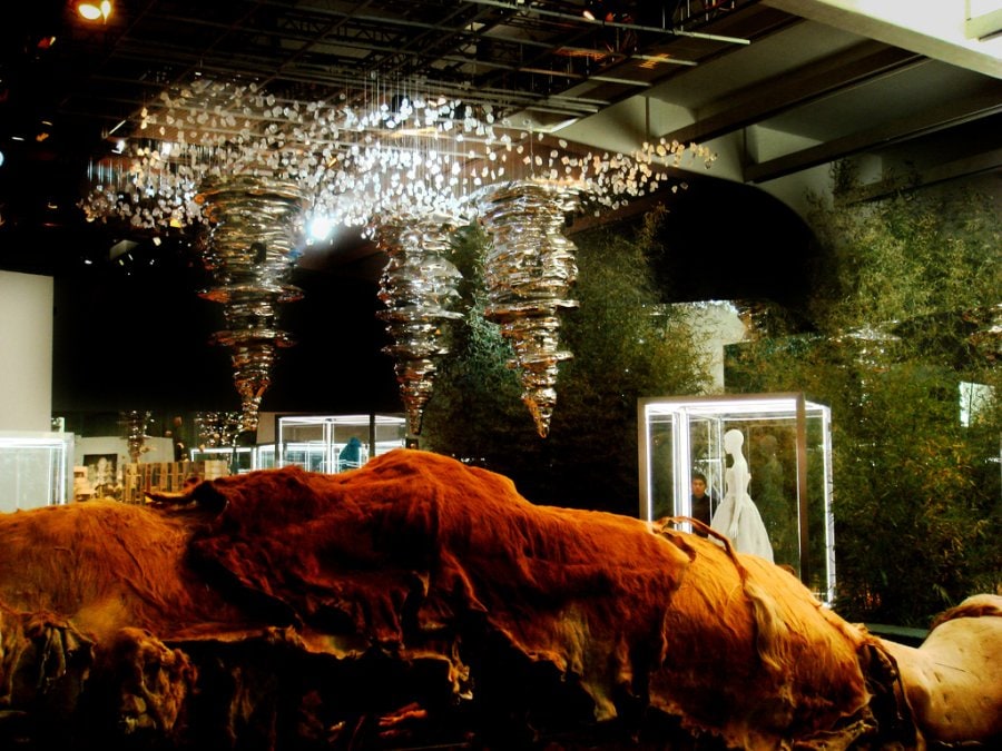 Installation of hanging jewels from the ceiling by 9