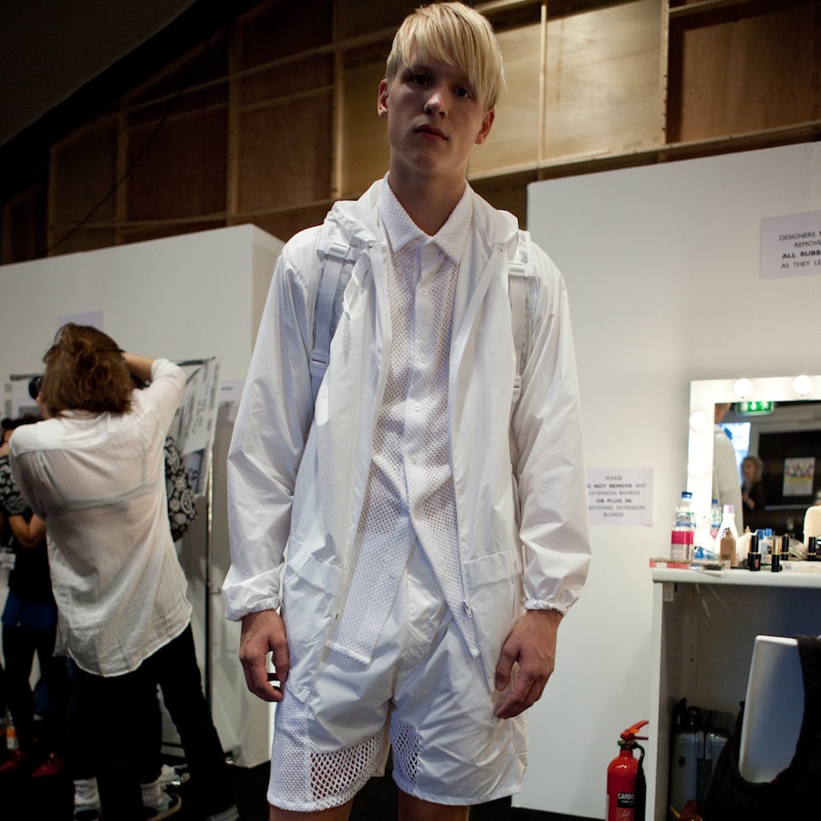 Image 0