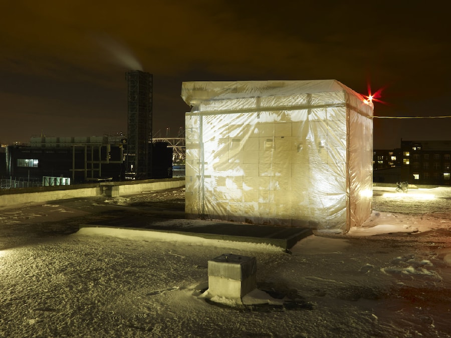 6. Photography by Giles Price 8