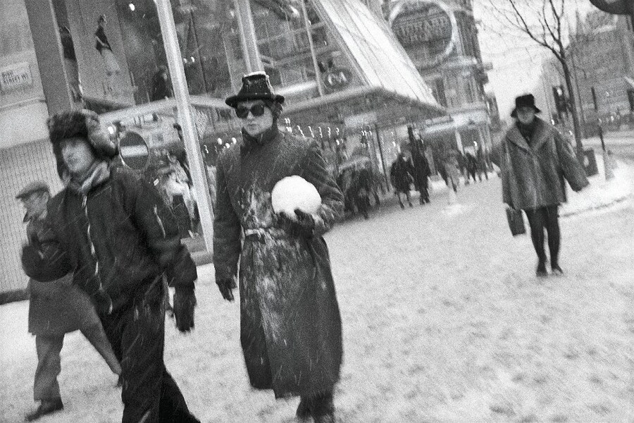 Vintage 80s: London Street Photography, Johnny Sti 0