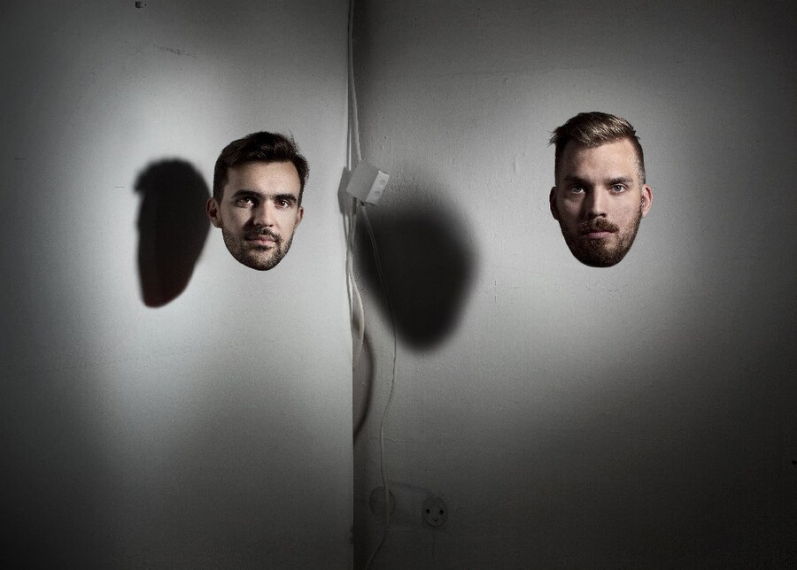Image 0