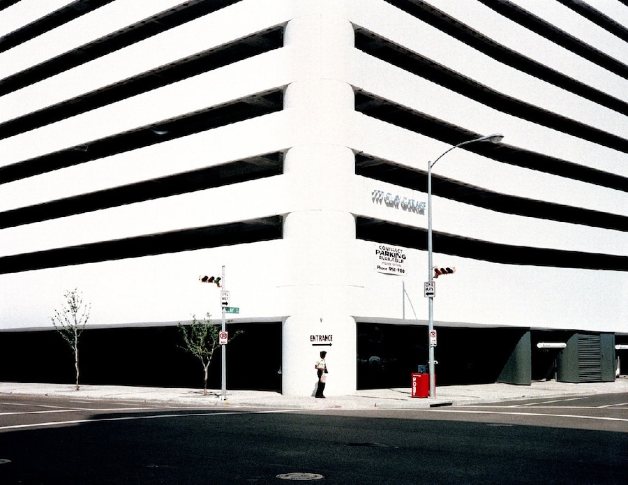 Wim  Wenders , Entrance,    Digital  limit ed itio 1