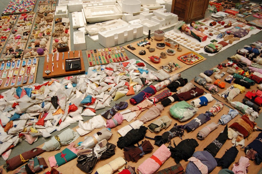 Song Dong “Waste Not” (detail), 2005/2009, Install 15