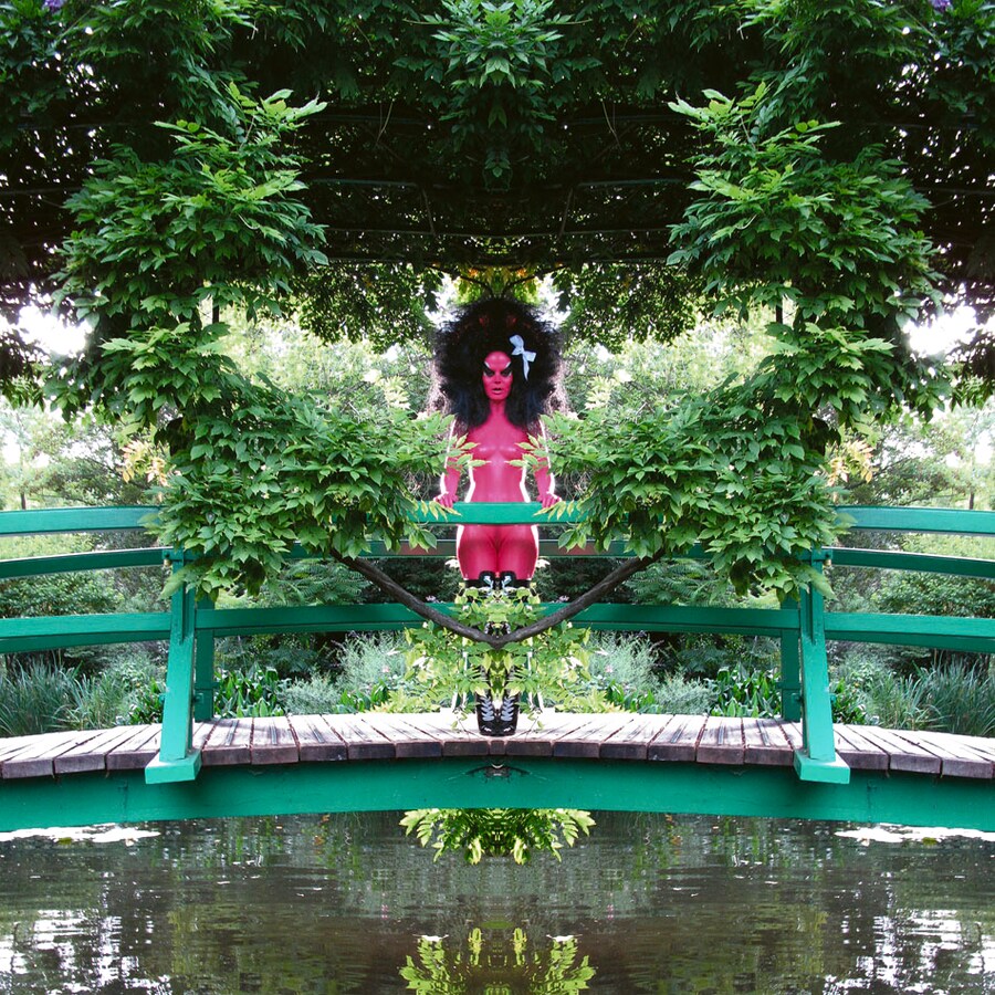 E.V. Day and Kembra Pfahler / Untitled 23, 2012 / 2