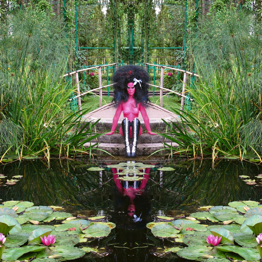 E.V. Day and Kembra Pfahler / Untitled 24, 2012 / 1