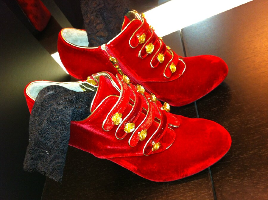 Dolce &amp; Gabbana Womenswear A/W12 28