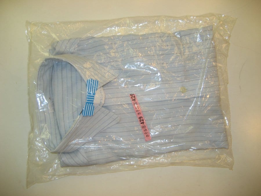 Room service - Add a nice bow when pressing shirts 17