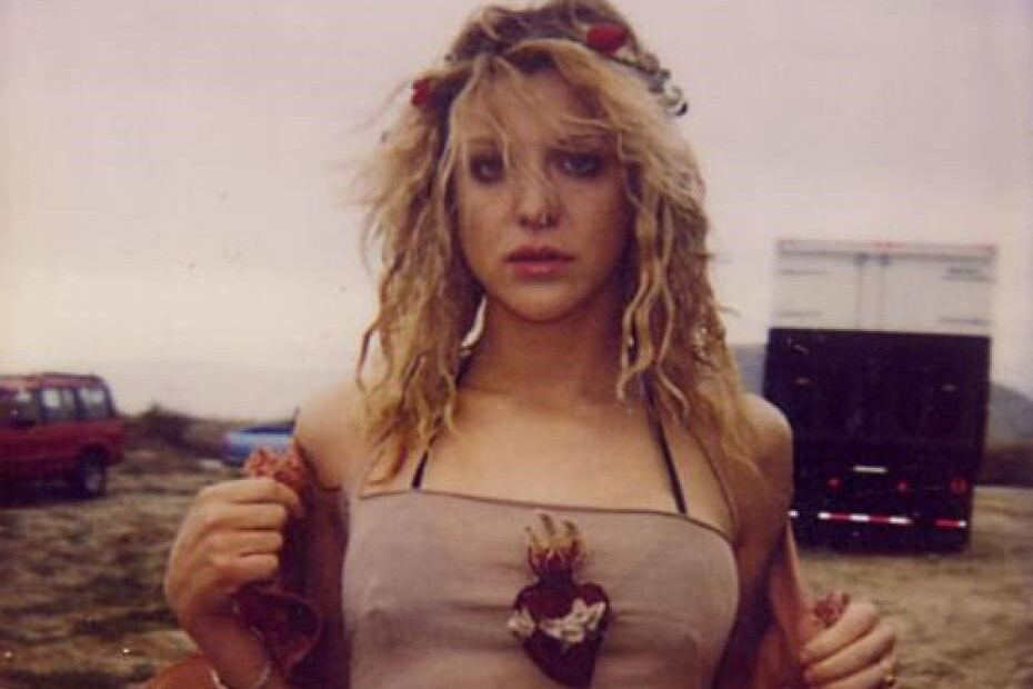Courtney Love is writing her memoir using Wikipedia | Dazed