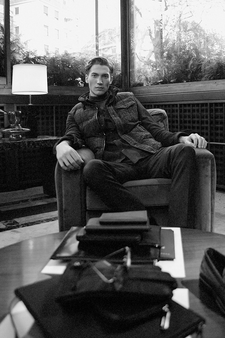 Tod's AW15 Milan Menswear Model B&amp;W Pattern Presentation