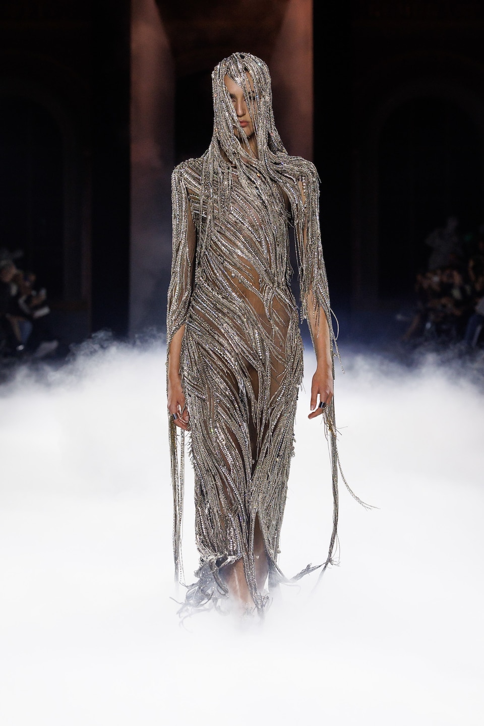 alexander mcqueen シルクシュミーズドレス Spring Summer 2025