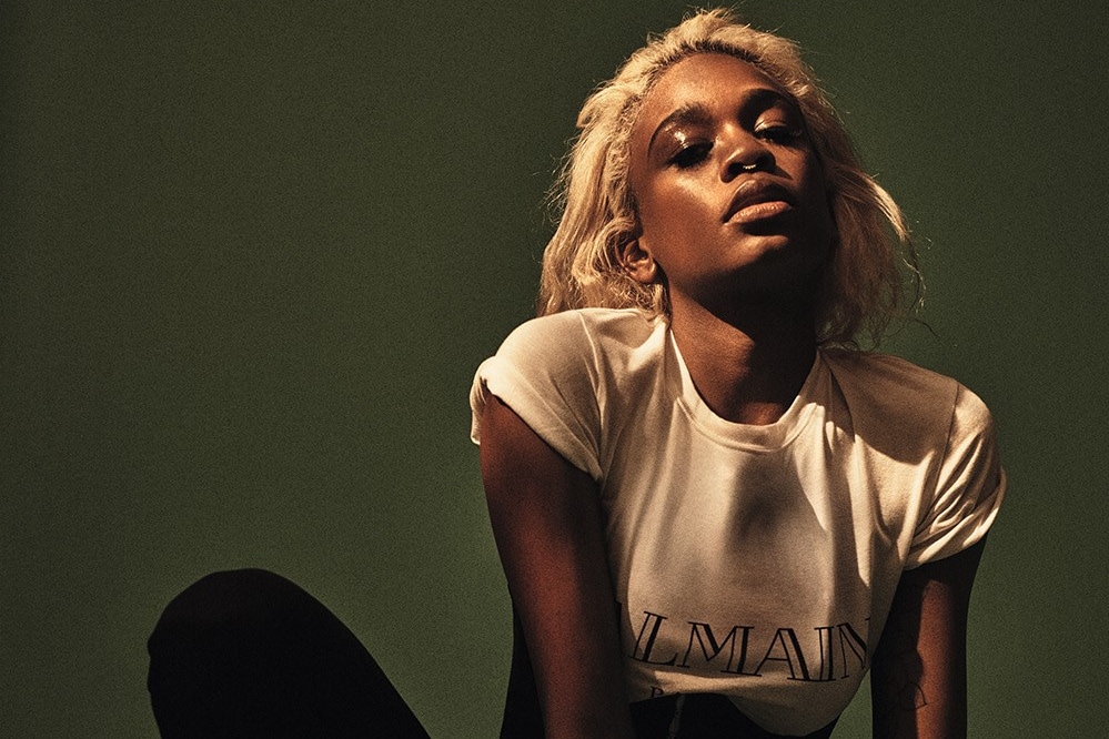 Abra – Autumn/Winter 2016 | Dazed